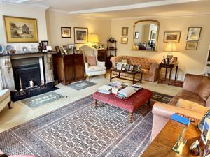 Photo 30- click for photo gallery